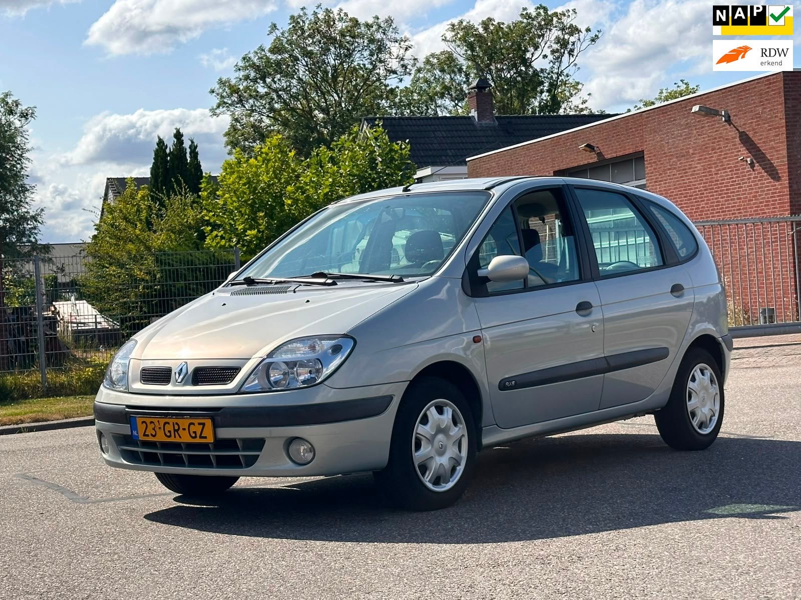 Renault Scénic 1.6-16V Expression Automaat*Airco*1e eigenaa, Auto's, Renault, Dealer onderhouden, Origineel Nederlands, Bedrijf