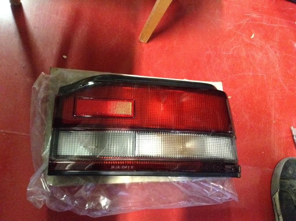 Nieuwe oldtimer auto onderdelen Mazda 323 III BF 1985/89, Auto diversen, Ophalen of Verzenden, Nieuw