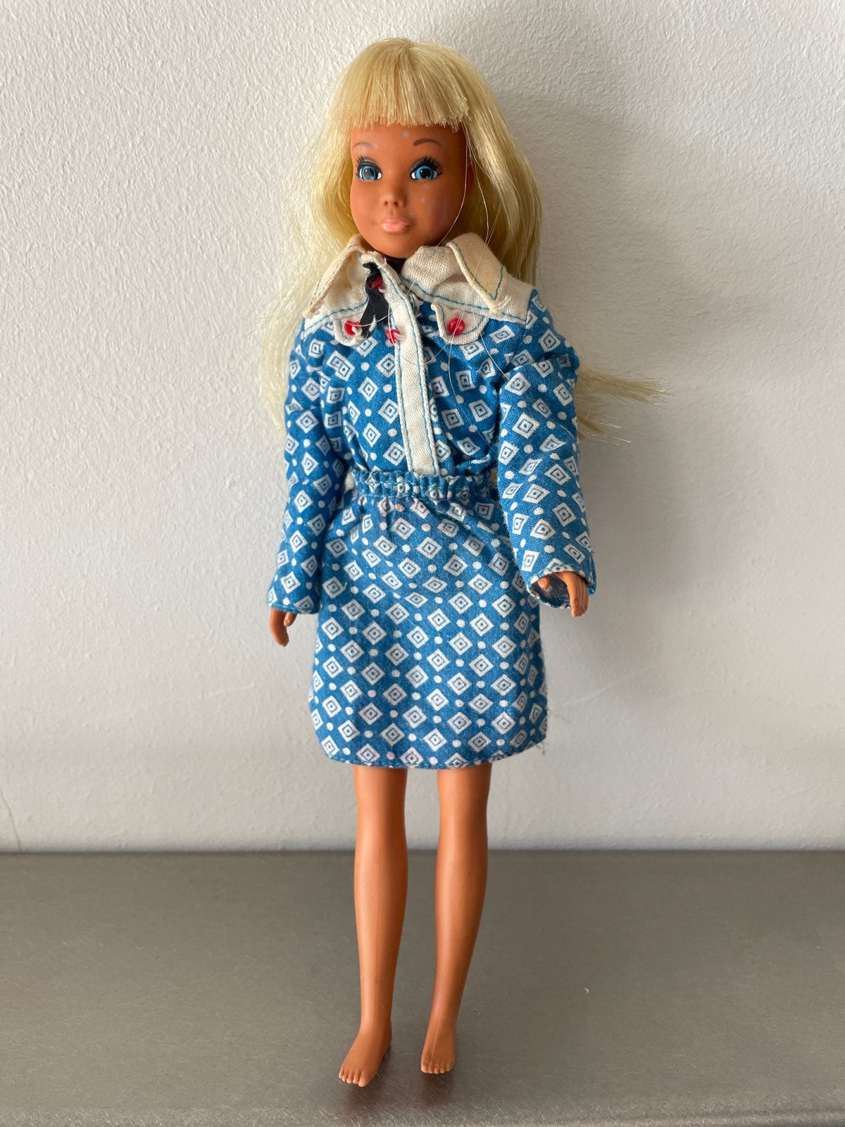 Vintage Mattel Skipper-Barbie jaren '70 - , blauw jur, Ophalen of Verzenden, Gebruikt, Pop