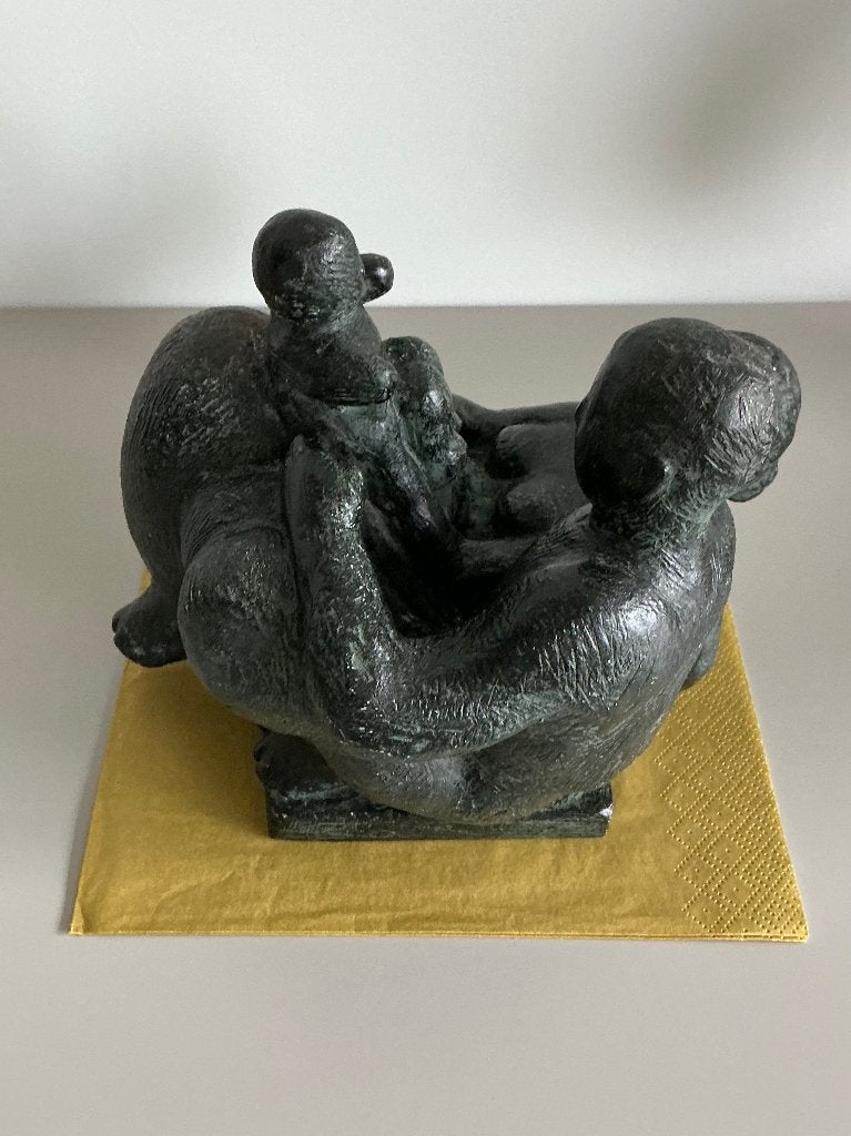 sculpture "Geborgen begin", Frank Letterie,, Ophalen of Verzenden
