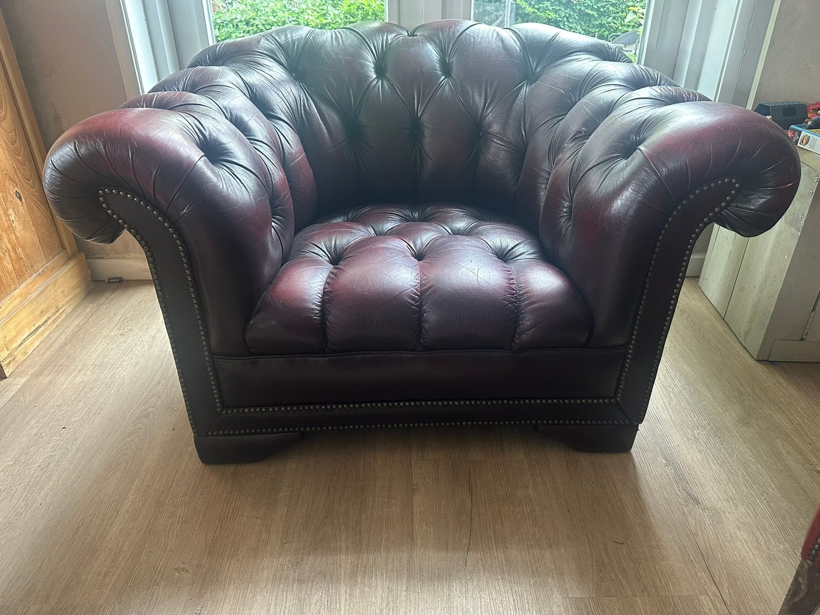 Chesterfield button seat, Ophalen of Verzenden, Zo goed als nieuw, Rechthoekig, 125 cm of meer