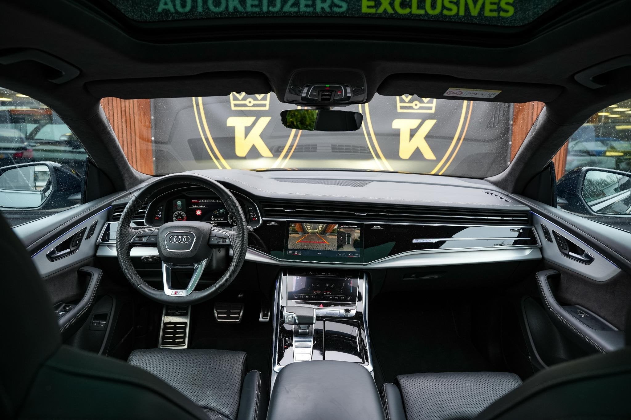 Audi Q8 60 TFSI e quattro Competition B&O Panodak Carbon 360, Auto's, Automaat, Gebruikt, 2995 cc, 462 pk