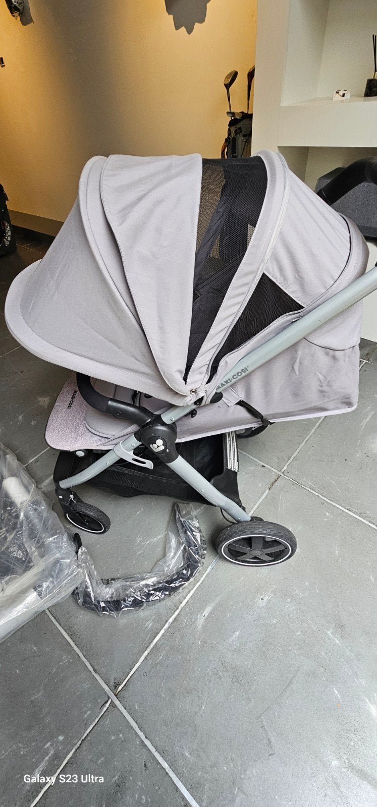 Maxi-Cosi Gia kinderwagen met bekerhouder, voetenzak en meer, Kinderen en Baby's, Ophalen, Gebruikt, Kinderwagen, Maxi-Cosi