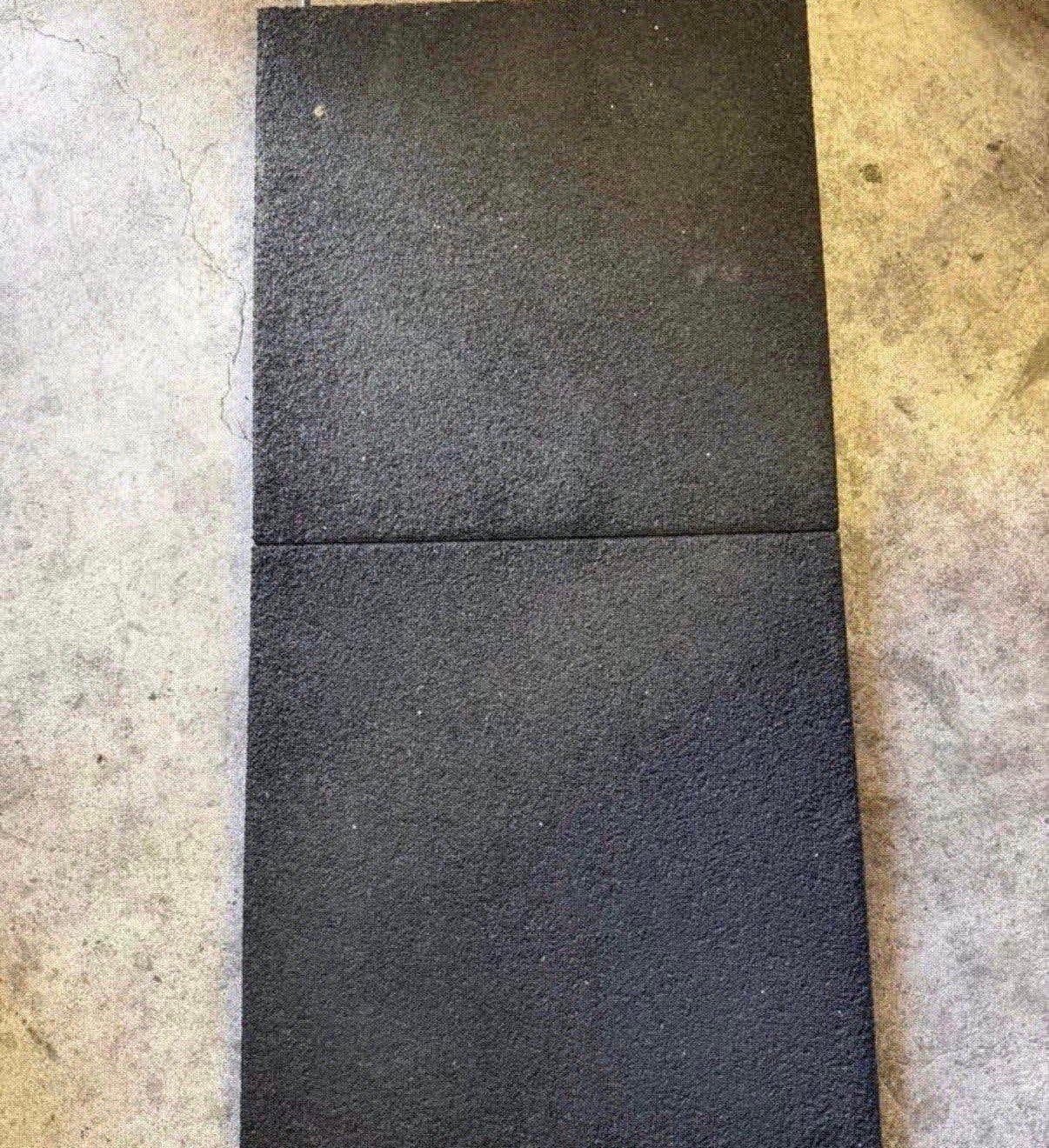 Rubberen tegels 50x50x4,5 speeltoestel stal ed ruim 30m2, Ophalen, Gebruikt, Overige typen, Rubber