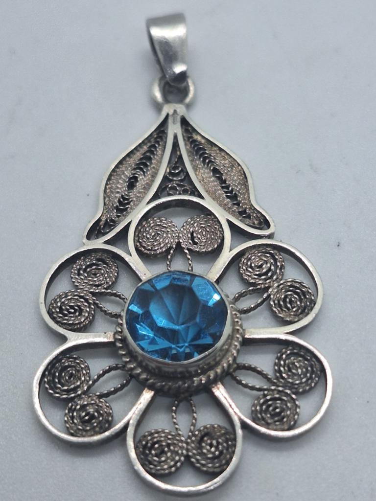 Antieke filigrain hanger met aquamarijn, ca. 5 cm, Blauw, Ophalen of Verzenden, Zilver, Bloem of Plant