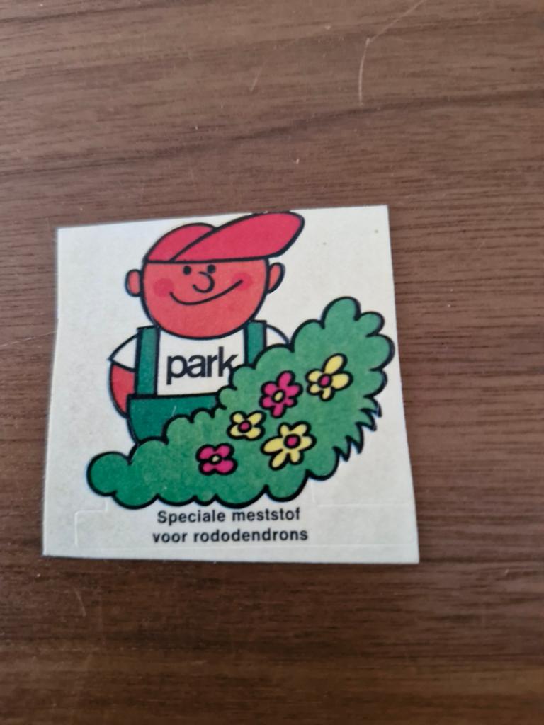 7596 Vintage Park Sticker - Speciale Meststof Rododendrons, Verzamelen, Stickers, Ophalen of Verzenden, Gebruikt, Overige typen