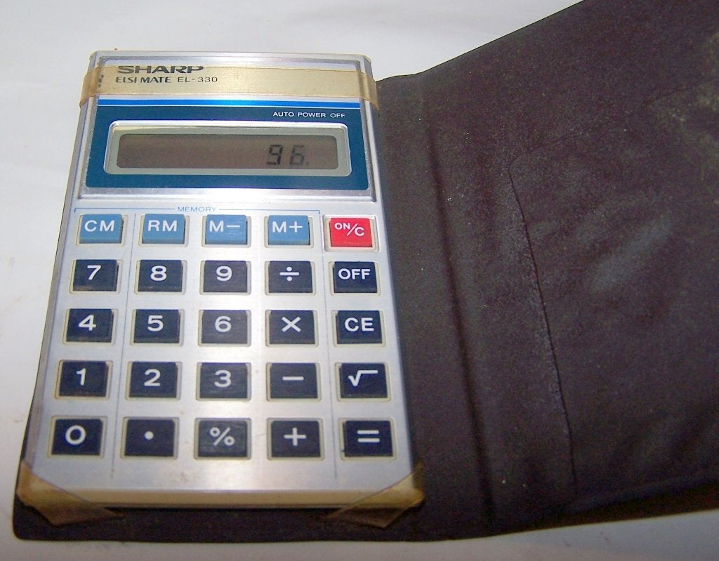 Vintage Sharp ELSI MATE EL-330 Rekenmachine met Hoes. Izgs., Ophalen of Verzenden, Computers en Rekenmachines