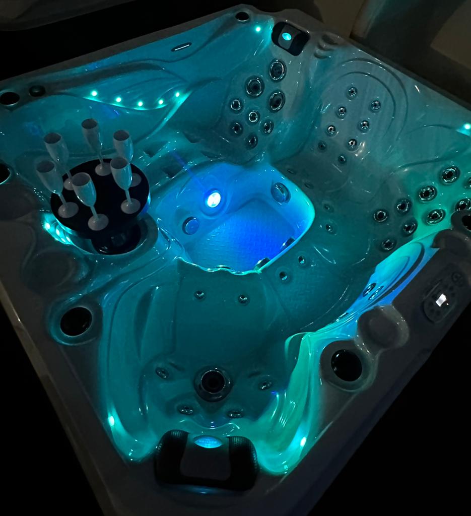 Jacuzzi | Passion Pleasure  | 5 Persoons, Ophalen of Verzenden, Zo goed als nieuw