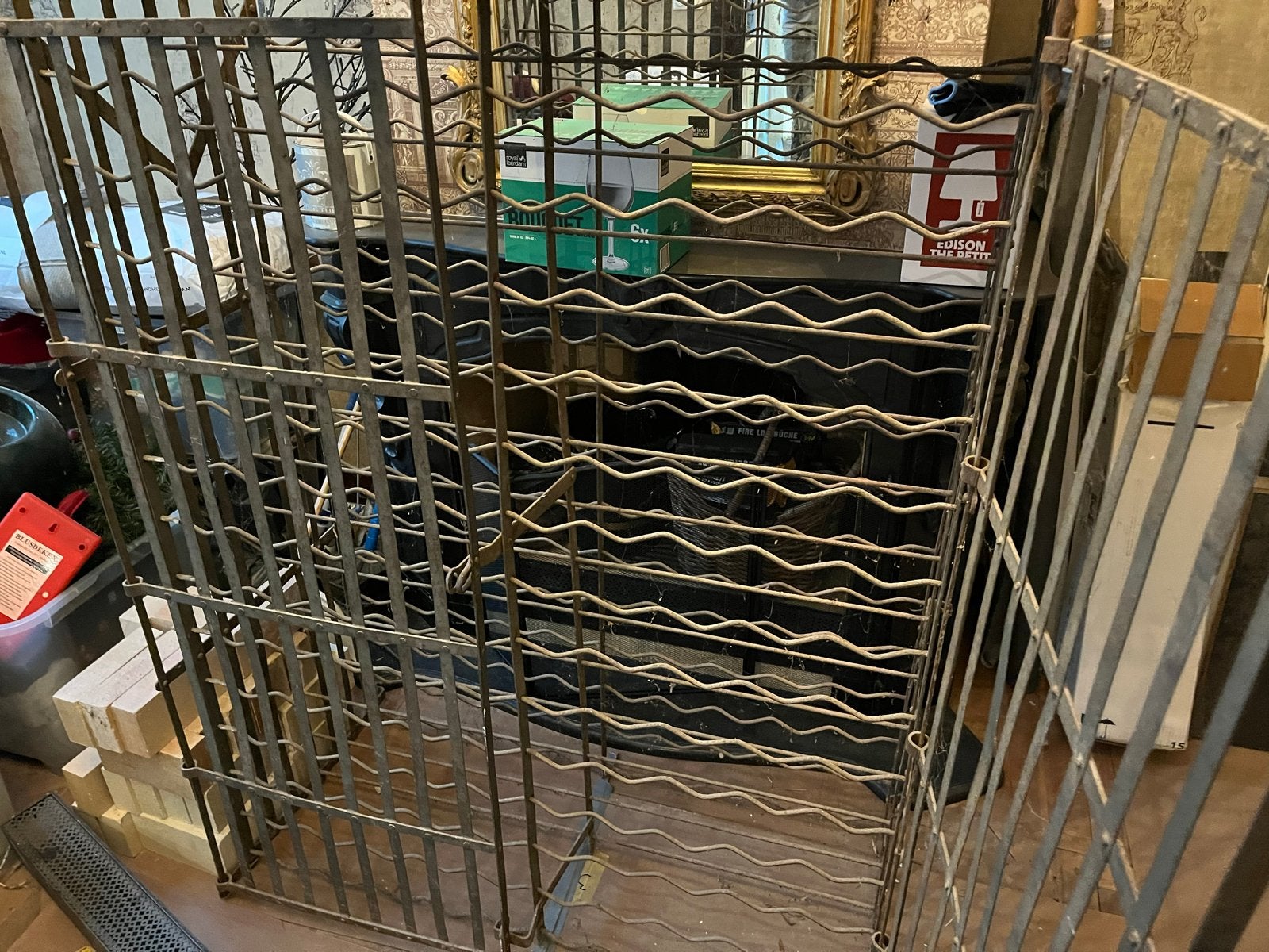 Groot metalen wijnrek, Huis en Inrichting, Woonaccessoires | Wijnrekken, Gebruikt, Ophalen of Verzenden, 25 flessen of meer, 75 – 100