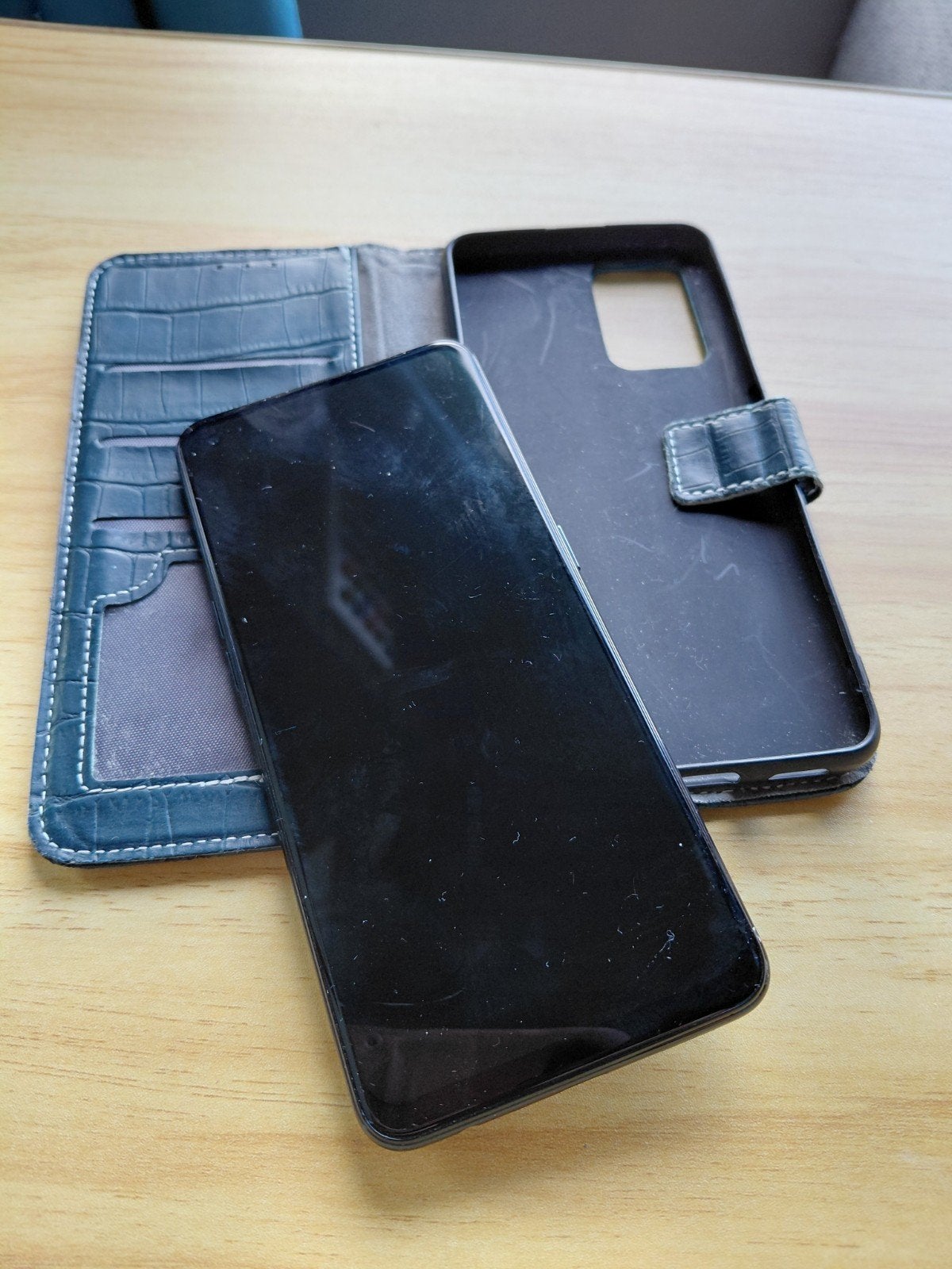 Oppo smartphone met hoesje - Gebruikt, Telecommunicatie, Ophalen, Gebruikt