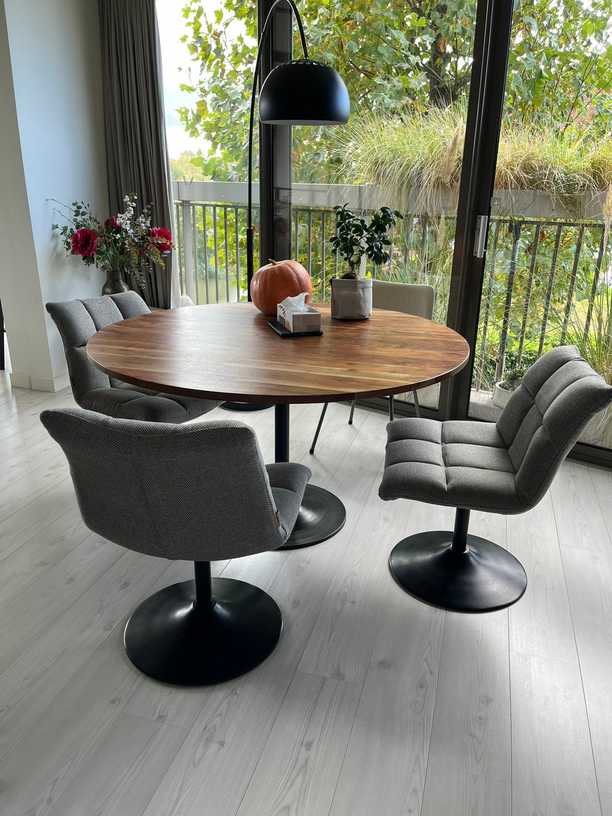 3x Eetkamerstoel Dutchbone Minibar, Ophalen, Gebruikt, Drie, Stof