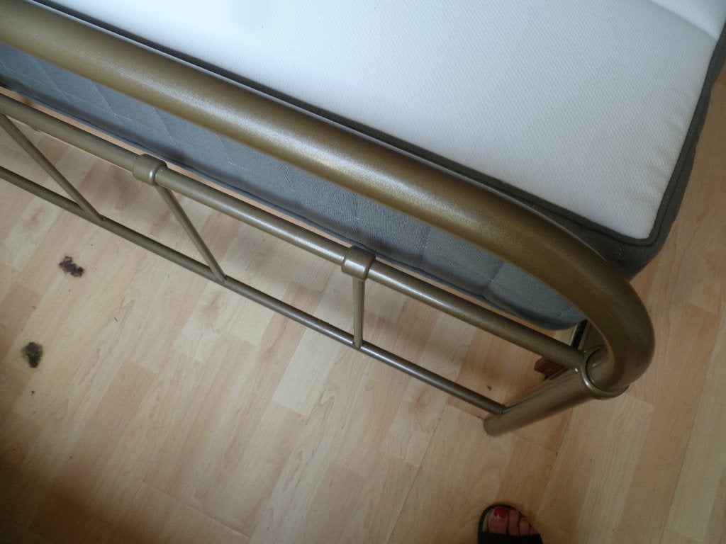 Van part. zeer stabiel compleet bed 120x200 metaal, Ophalen, Zo goed als nieuw, Twijfelaar, 120 cm