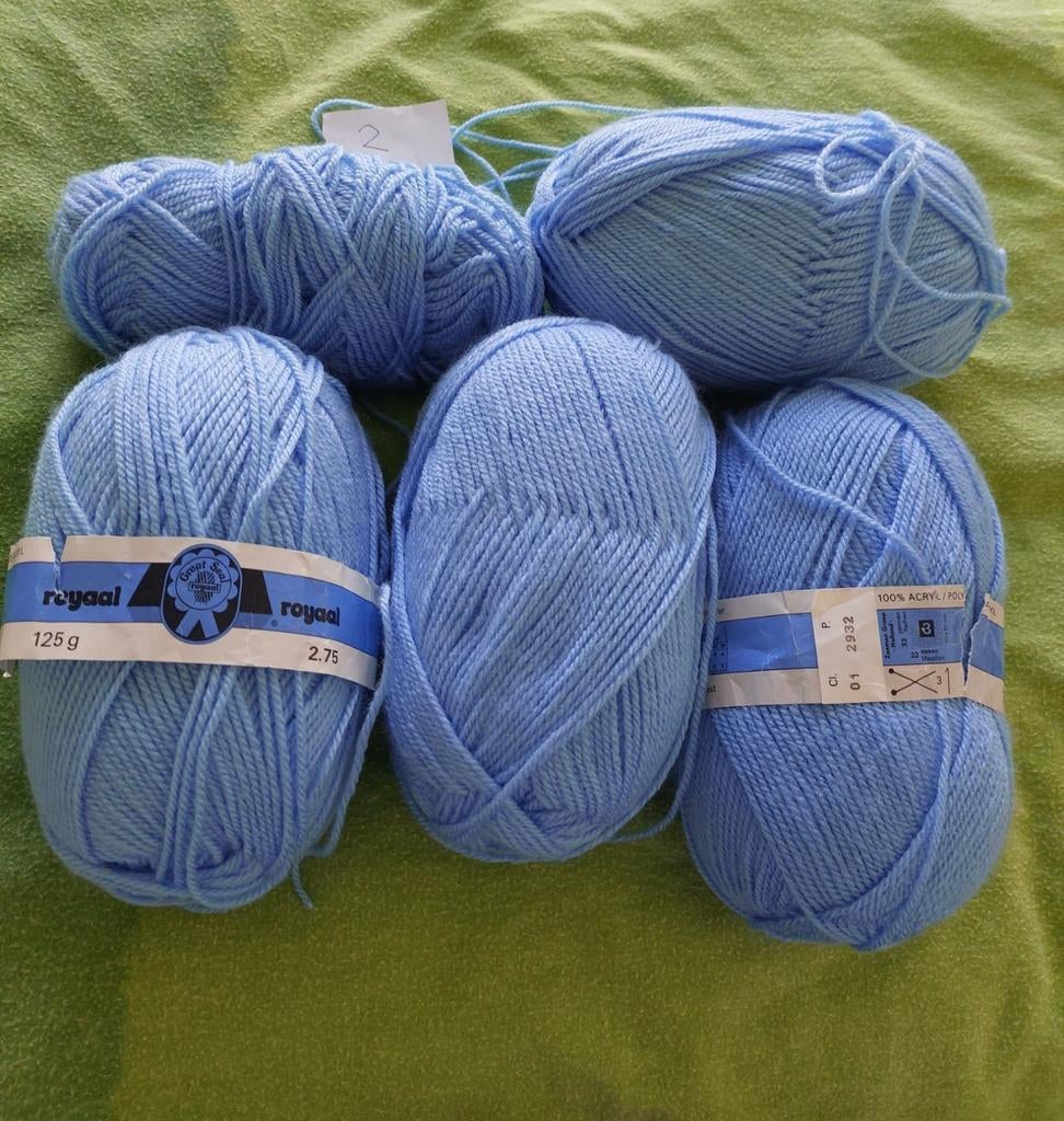 4,5 bollen wol baby blauw (Royal), Ophalen of Verzenden, Nieuw, Breien of Haken, Wol of Garen