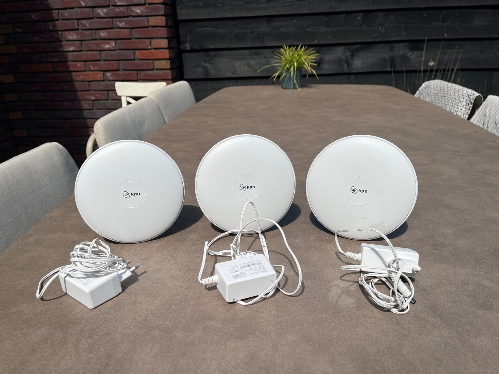 KPN SuperWifi Punten met adapters (set van 3), Computers en Software, Routers en Modems, Ophalen, Zo goed als nieuw, Router