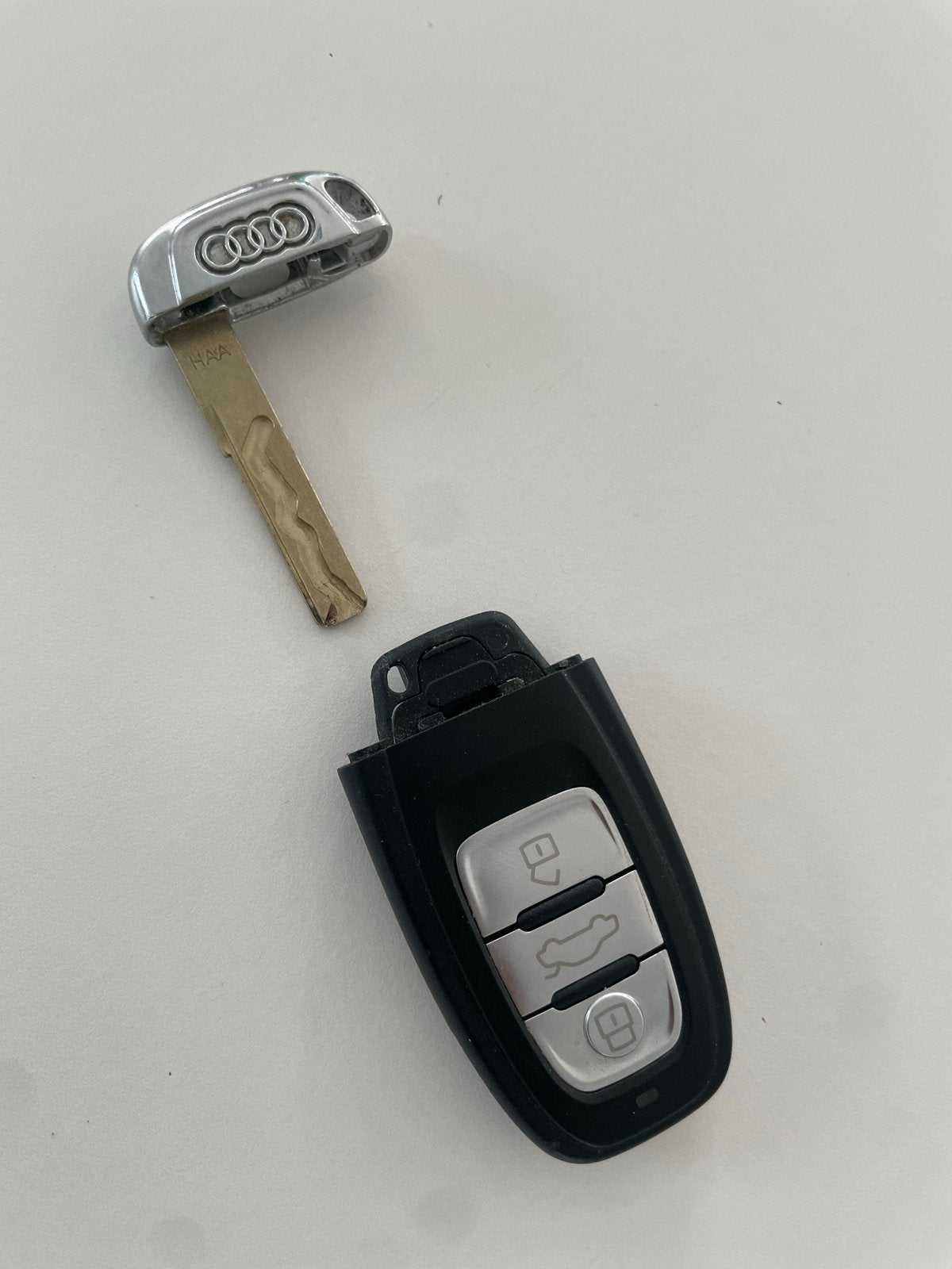 Audi autosleutel behuizing met sleutelblad, Auto diversen, Auto-accessoires, Gebruikt, Ophalen