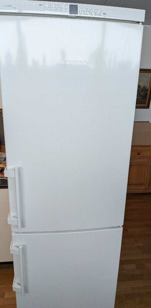 LIEBHERR koel vries combinatie, Ophalen, 200 liter of meer, 60 cm of meer, Met aparte vriezer