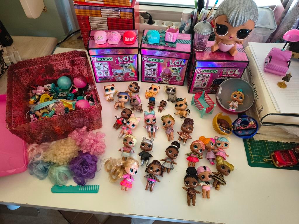 Lol poppetje en accessoires, Ophalen of Verzenden, Poppenhuis