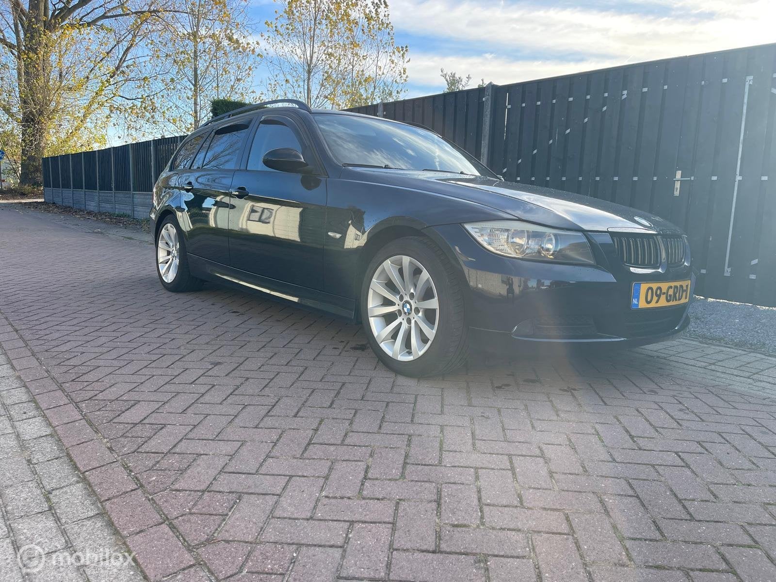 BMW 3-serie Touring 318i Executive, Auto's, Automaat, 1435 kg, Zwart, Origineel Nederlands