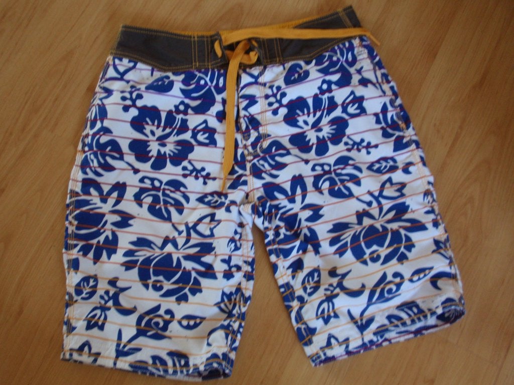 O'Bleu - vrolijk zwem/surf short maat XS, Kleding | Heren, Badmode en Zwemkleding, Blauw, O'Bleu, Ophalen of Verzenden, Zwemshort