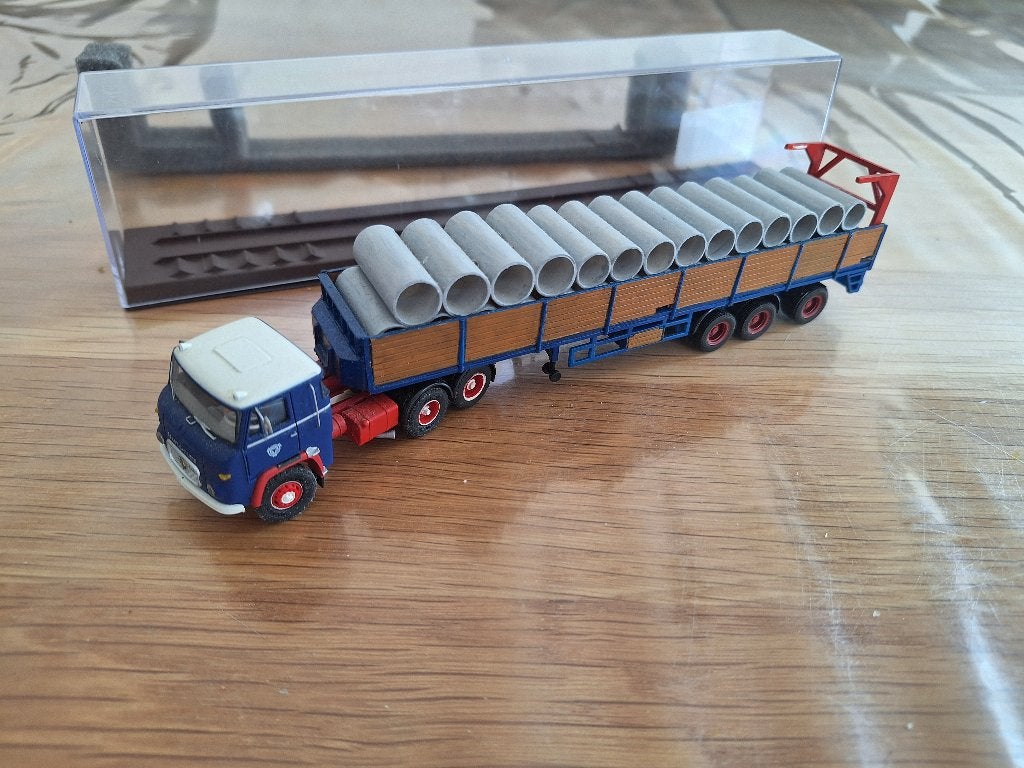 Scania Vobis "special" uitvoering gesupert, Hobby en Vrije tijd, Modelauto's | 1:87, Ophalen, Zo goed als nieuw, Bus of Vrachtwagen