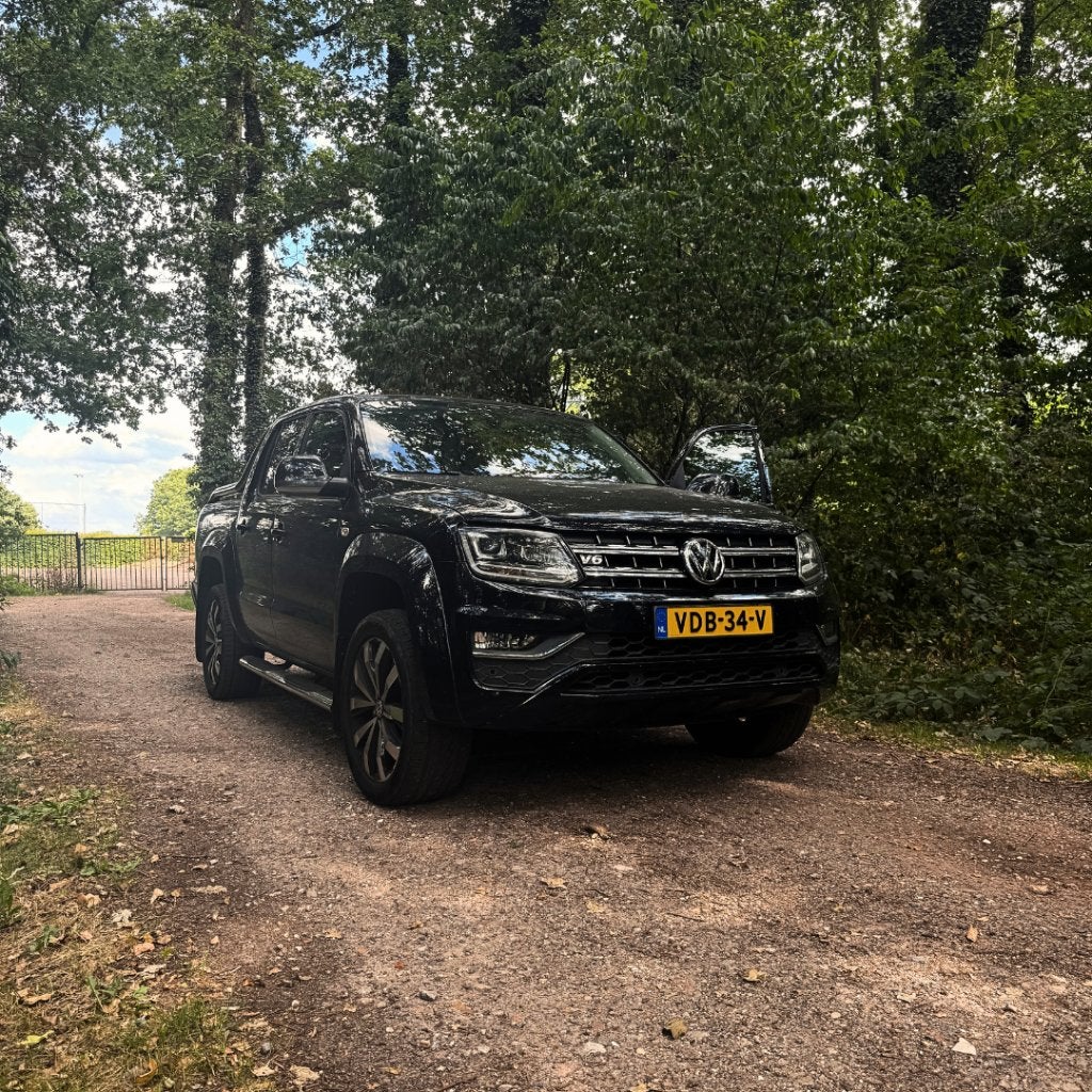 Volkswagen Amarok 3.0 V6 TDI (225 PK) automaat, Auto's, Automaat, Volkswagen, Zwart, Leder
