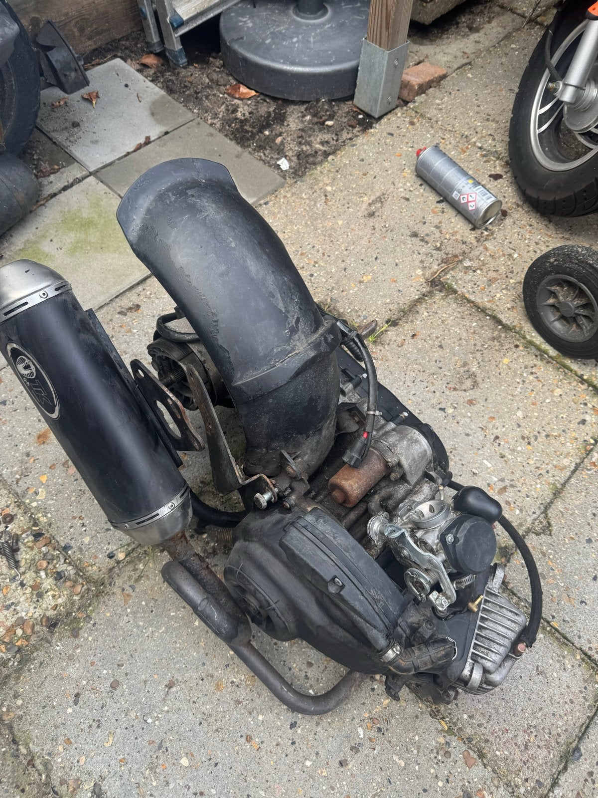 Piaggio Zip 4T blok met uitlaat, Ophalen, Gebruikt, Blok, Piaggio