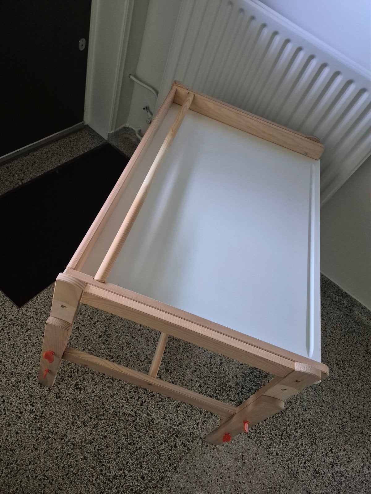 IKEA Flisat bureau, Ophalen, In hoogte verstelbaar, Zo goed als nieuw