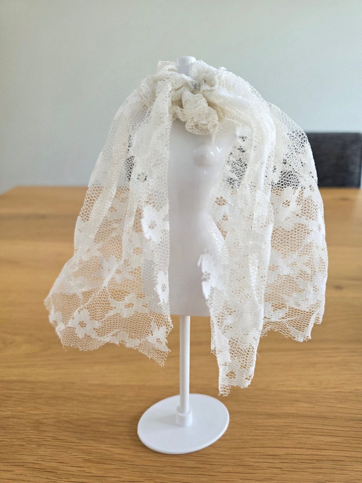 Vintage sluier voor Barbie, Ophalen of Verzenden, Gebruikt, Accessoires