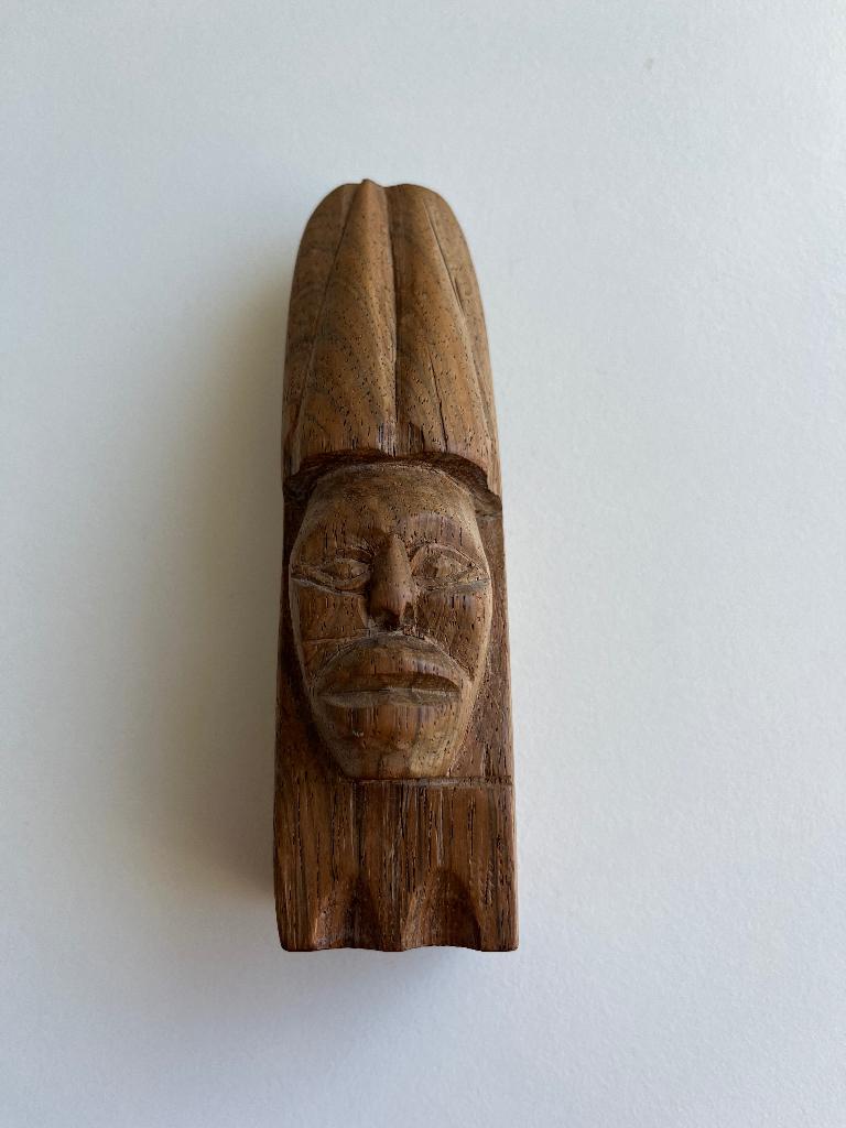 Handmade wooden carved Zuid-Afrikaans beeldje, Antiek en Kunst, Kunst | Beelden en Houtsnijwerken, Houtsnijwerk, Ophalen of Verzenden
