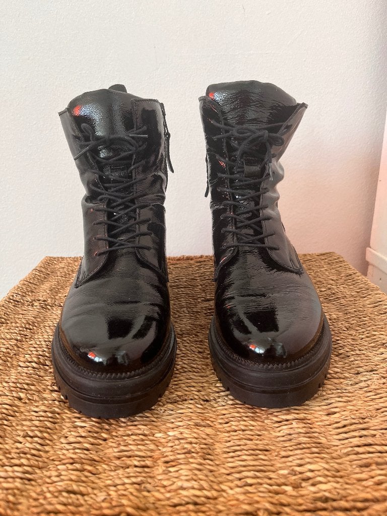 MJUS schoenen met 39, Kleding | Dames, Schoenen, Ophalen, Zwart, Overige typen, Zo goed als nieuw