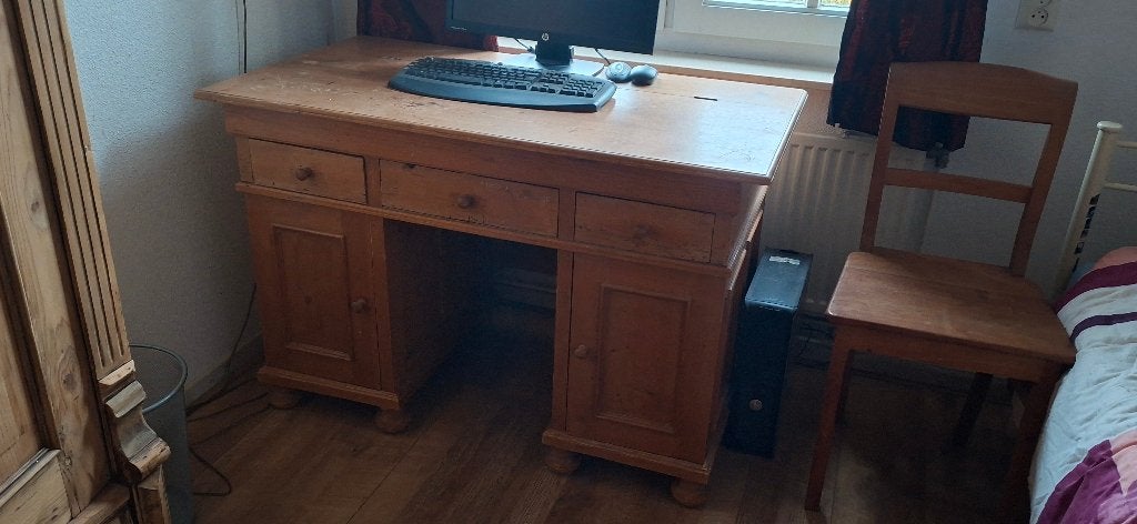 Grenen bureau, Ophalen, Met lades, Gebruikt, 120 cm