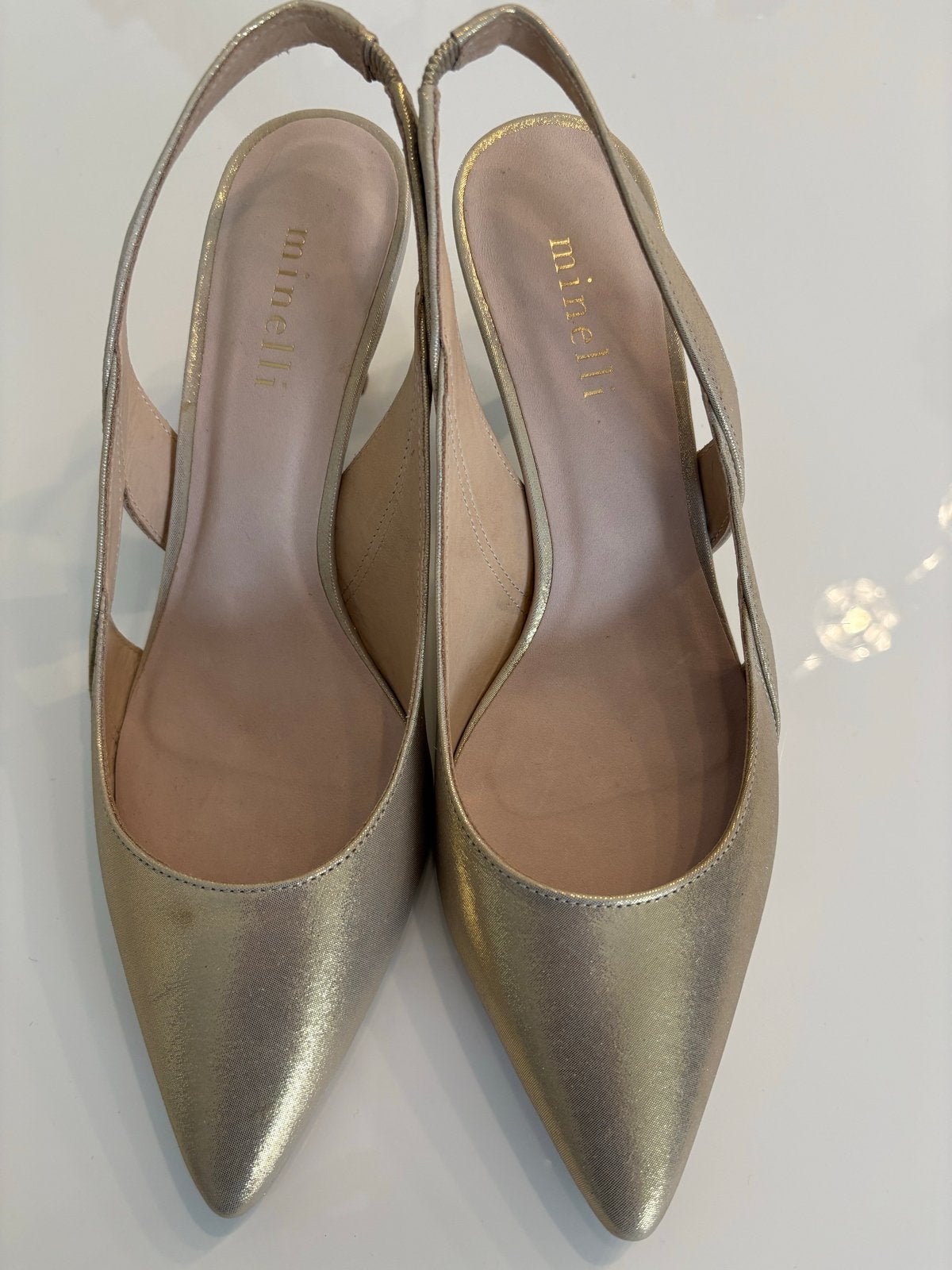 Minelli gouden slingback pumps maat 38, Ophalen of Verzenden, Gedragen, Overige kleuren, Pumps