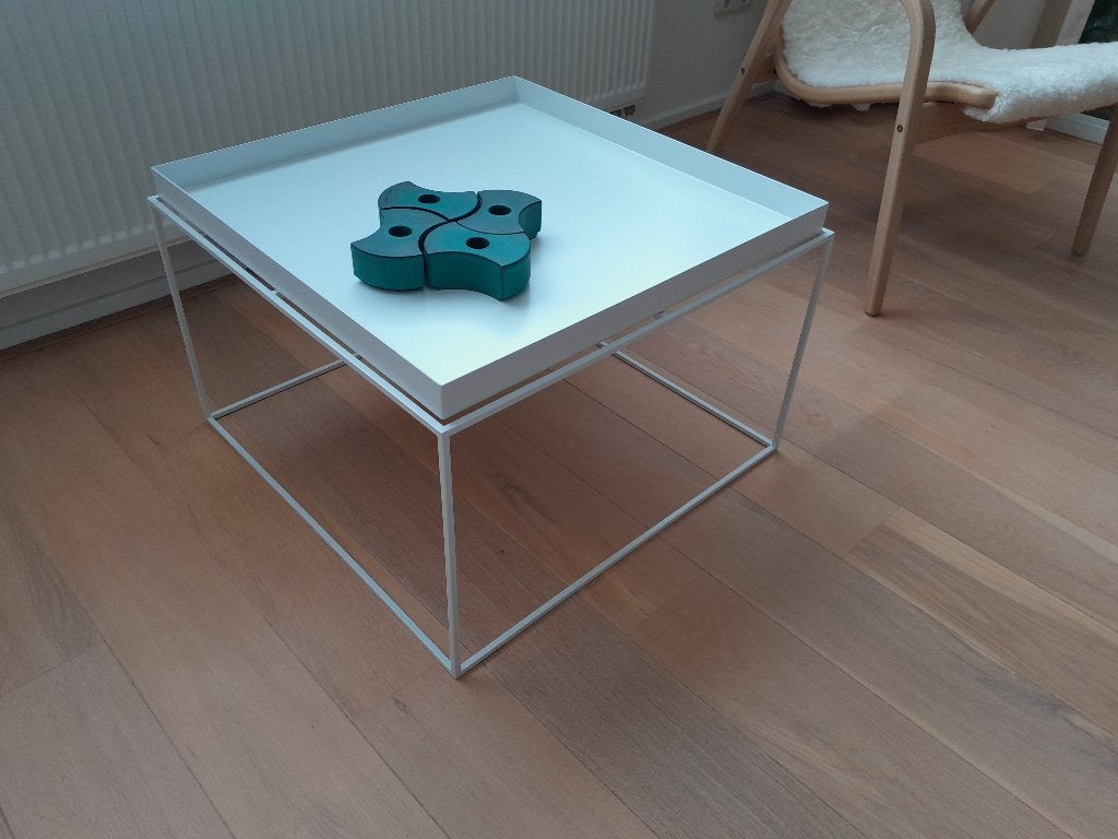 Hay Tray Table 60 x 60 x 39(H) - Wit, Huis en Inrichting, Tafels | Salontafels, Ophalen, 50 tot 100 cm, Vierkant, 50 tot 100 cm