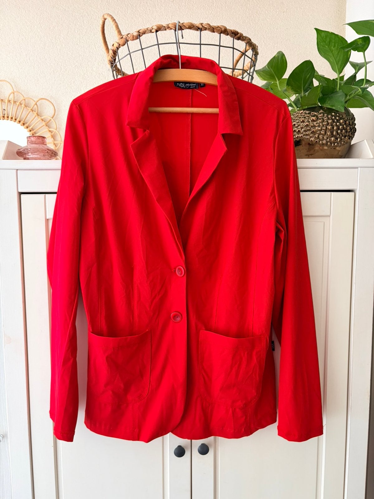 Rode travelstof blazer Didi maat xl, Maat 46/48 (XL) of groter, Ophalen of Verzenden, Zo goed als nieuw, Jasje