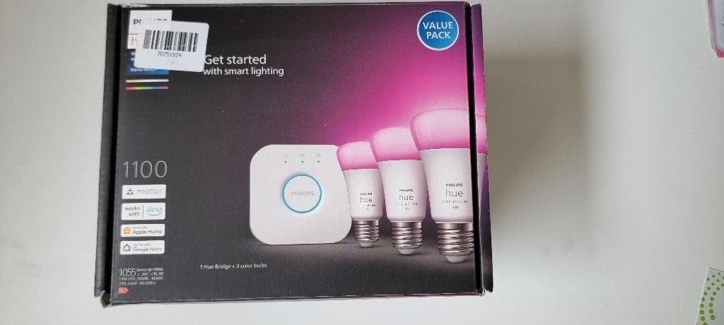 Philips Hue White and Color Startpakket E27 3-pack + Bridge, Led-lamp, Minder dan 30 watt, Zo goed als nieuw, E27 (groot)