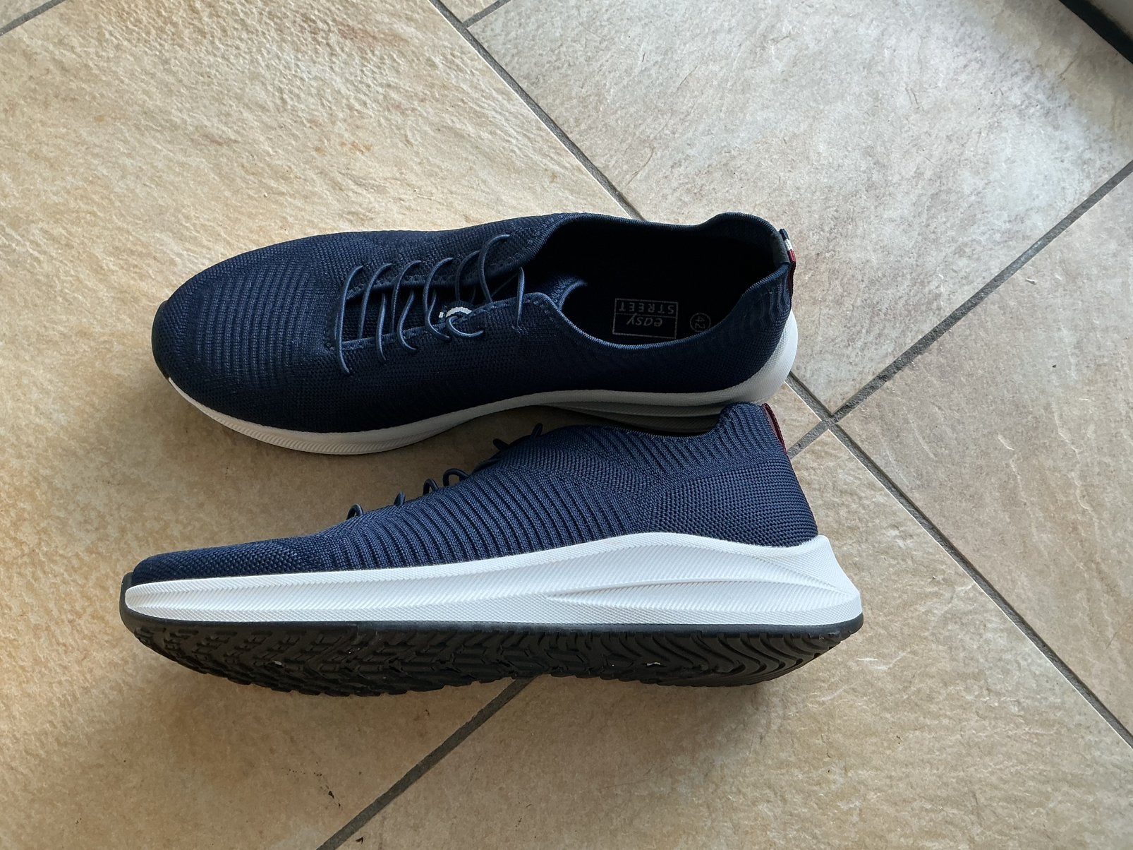 Diverse schoenen maat 41 42 43 in goede staat., Ophalen of Verzenden, Zo goed als nieuw, Overige kleuren, Sneakers of Gympen