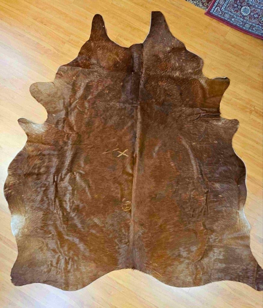 Koeienhuid Bruin 210/186 cm, Gebruikt, Bruin, Etten-Leur, 150 tot 200 cm