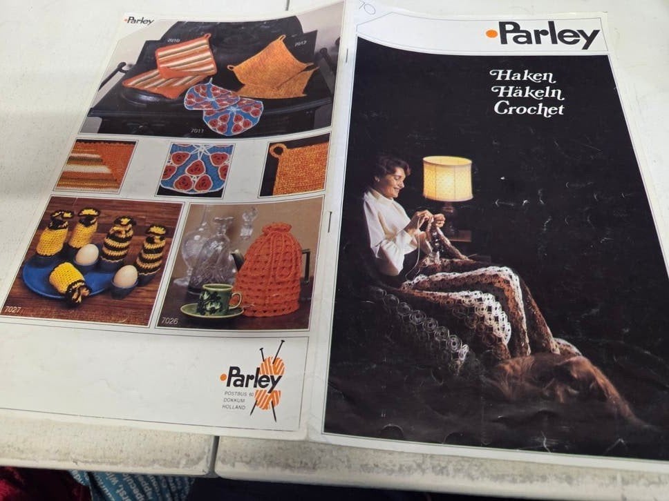 Zolderopruiming  vintage haakblad PARLEY, Hobby en Vrije tijd, Breien en Haken, Ophalen of Verzenden, Gebruikt, Breien, Patroon of Boek