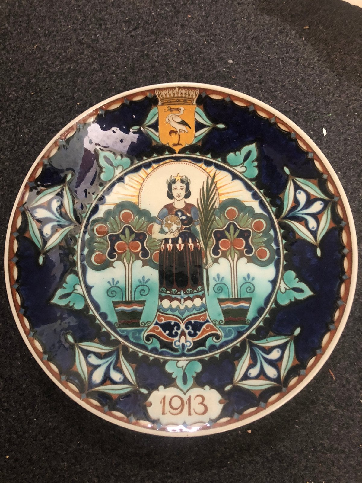 Rozenburg Herdenkingsschotel Vredespaleis Juliana-aardewerk, Antiek en Kunst, Ophalen of Verzenden