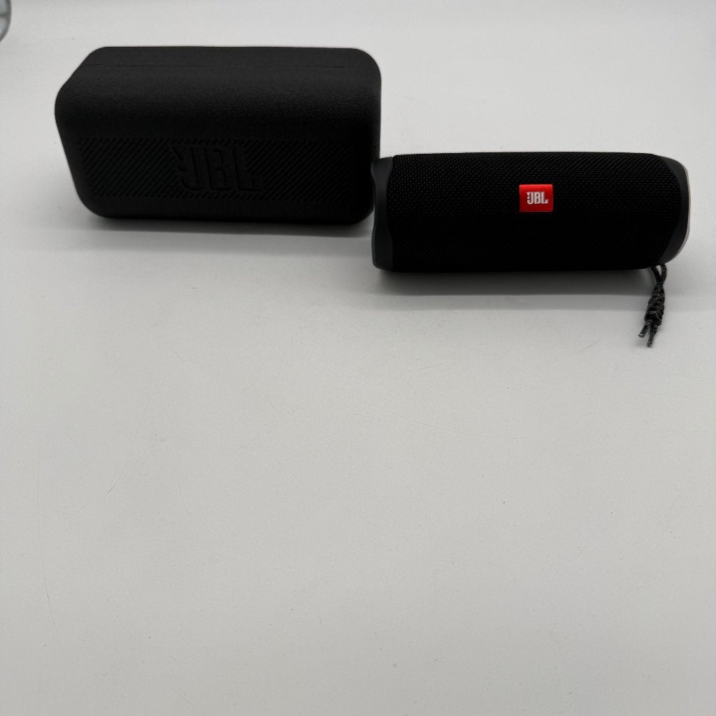 JBL Flip 5 Bluetooth speaker - zwart - in nette staat