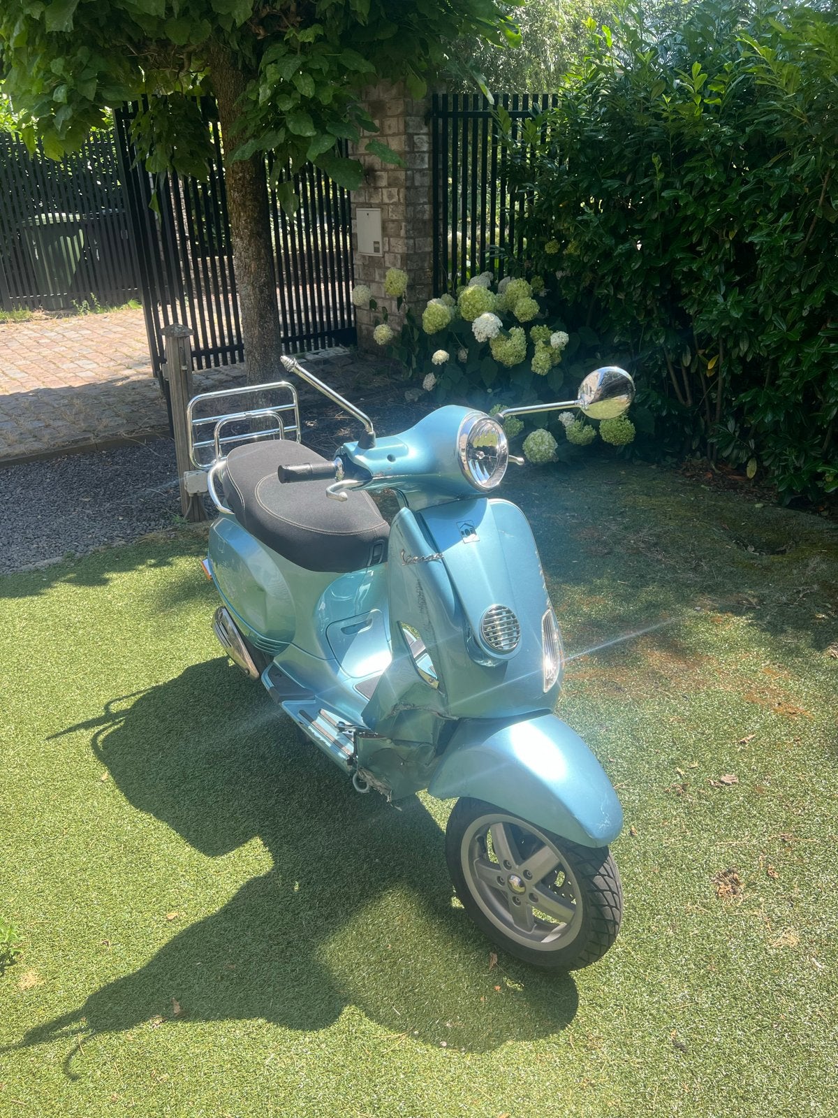 Vespa scooter onderdelen - zware frame schade, motor loopt, Ophalen, Gebruikt, Frame, Vespa