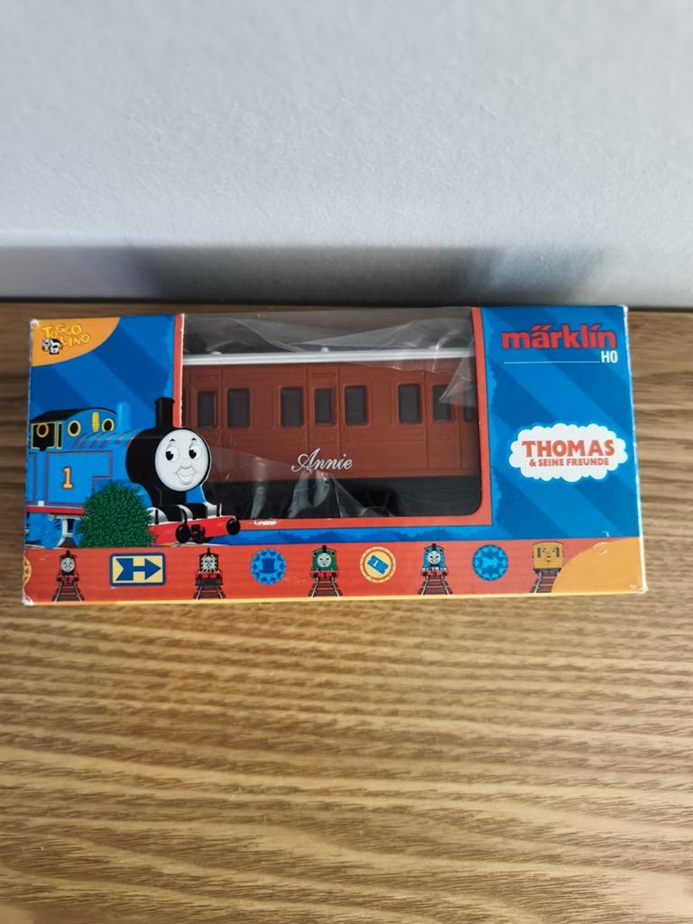 Märklin HO (1:87) - Annie (Thomas de Stoomlocomotief), Hobby en Vrije tijd, Modeltreinen | H0, Ophalen of Verzenden, Zo goed als nieuw