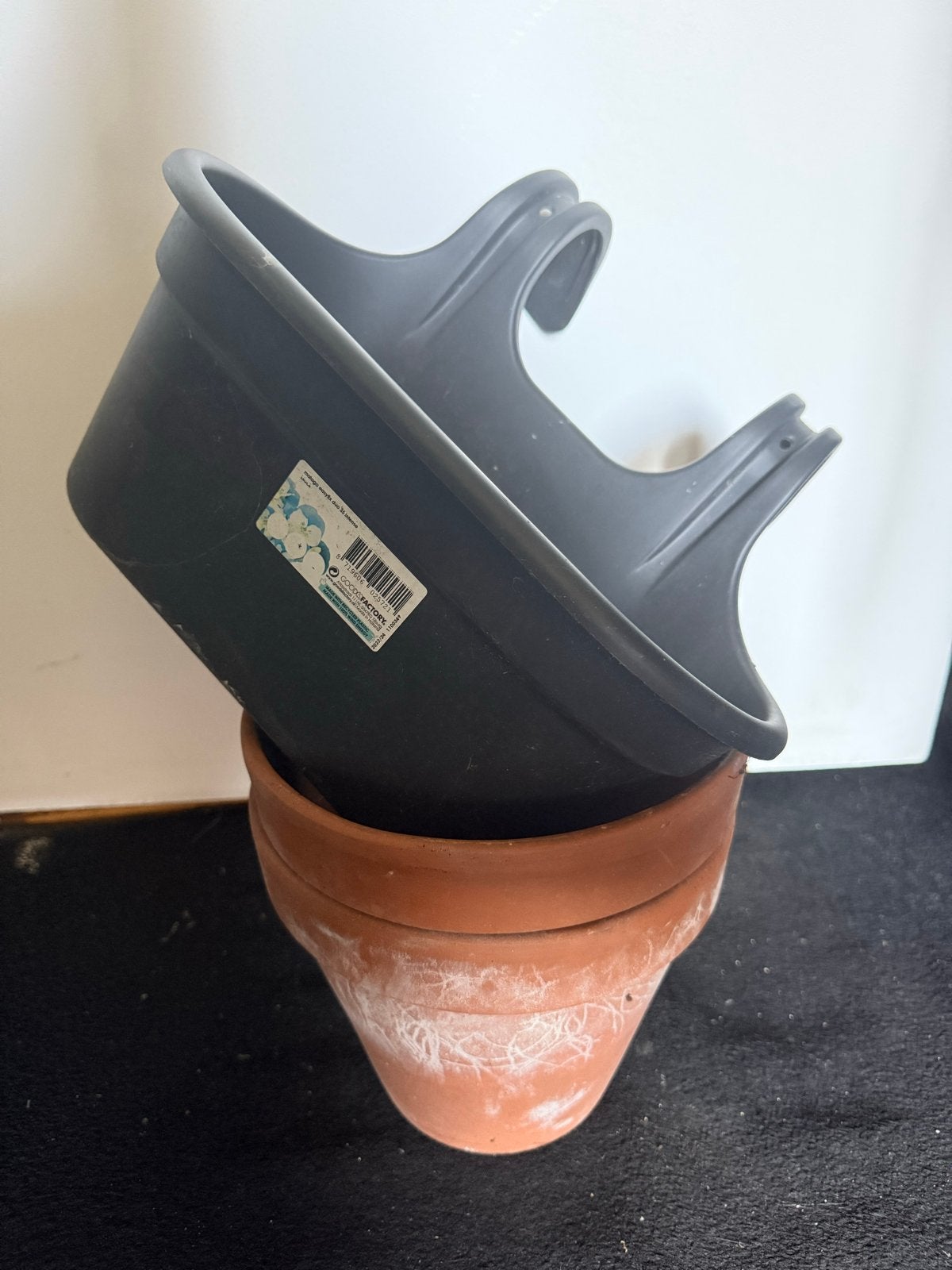 Terracotta potten en hangende plantenbak, Gebruikt, Balkon, Rond, Minder dan 40 cm