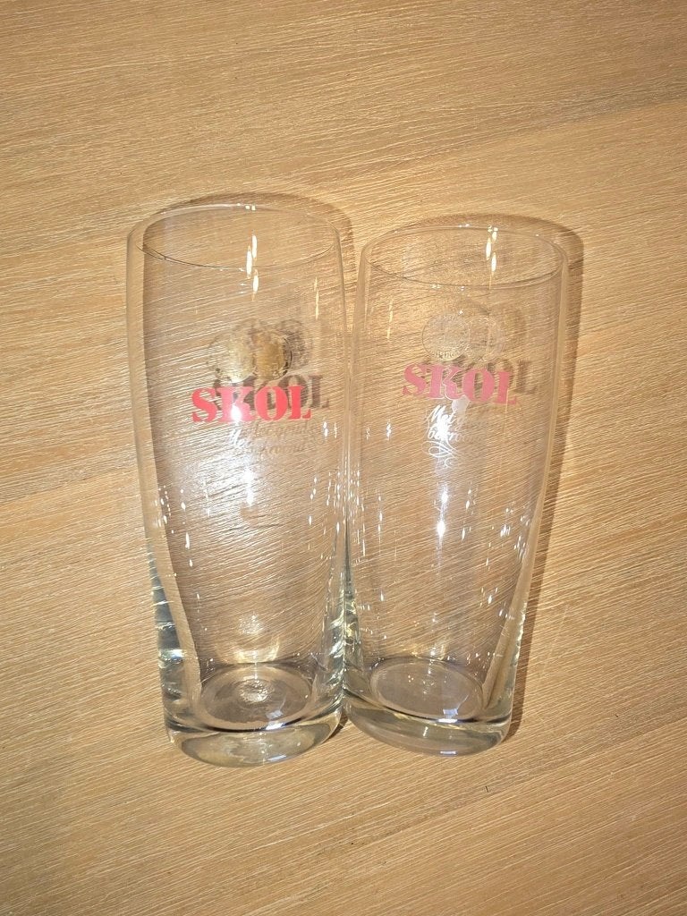 Set van 2 Skol bierglazen, Ophalen of Verzenden, Gebruikt, Glas of Glazen, Overige merken