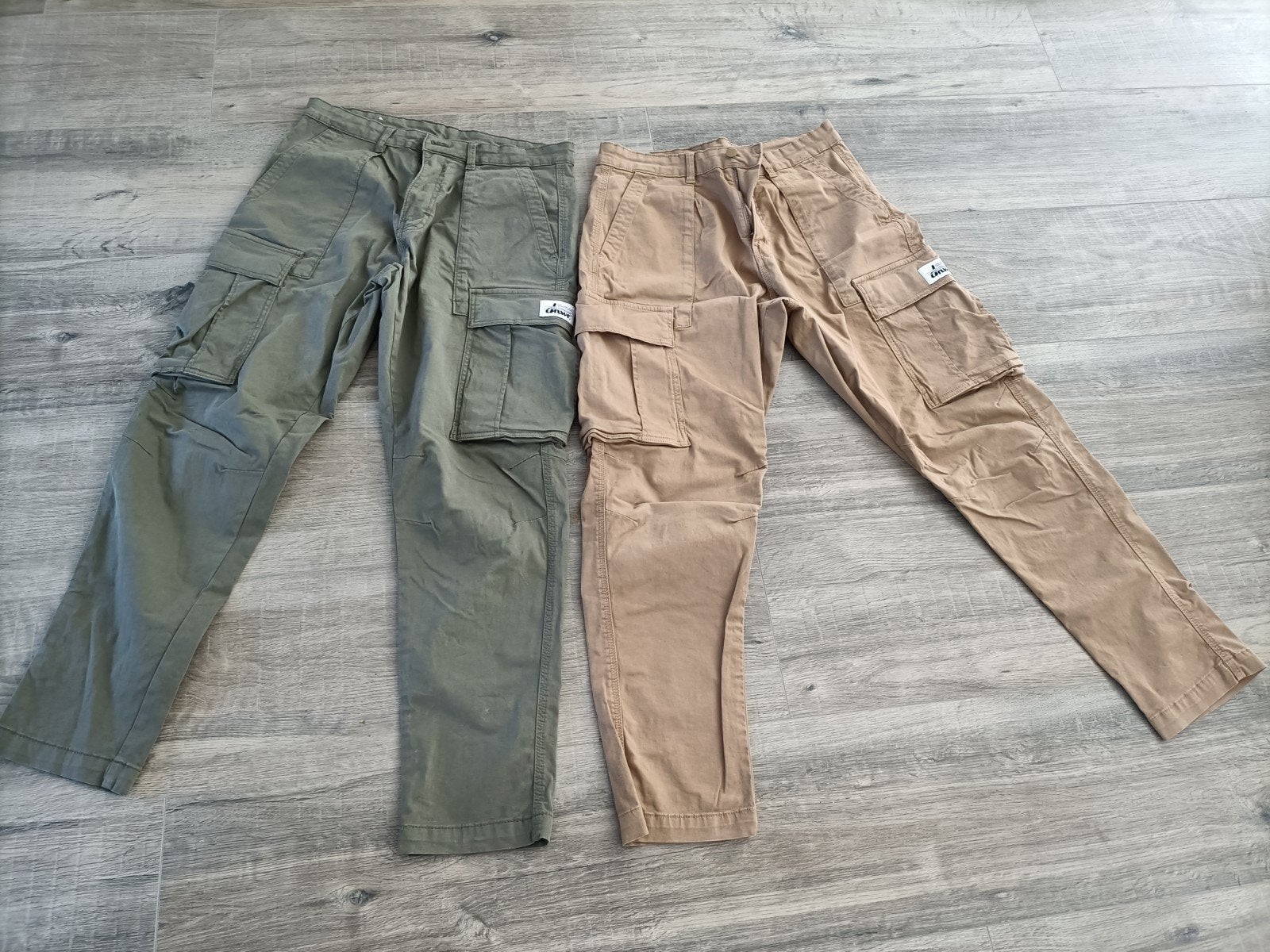 Diverse lange en korte broeken, Ophalen of Verzenden, Zo goed als nieuw, Overige kleuren, W32 (confectie 46) of kleiner