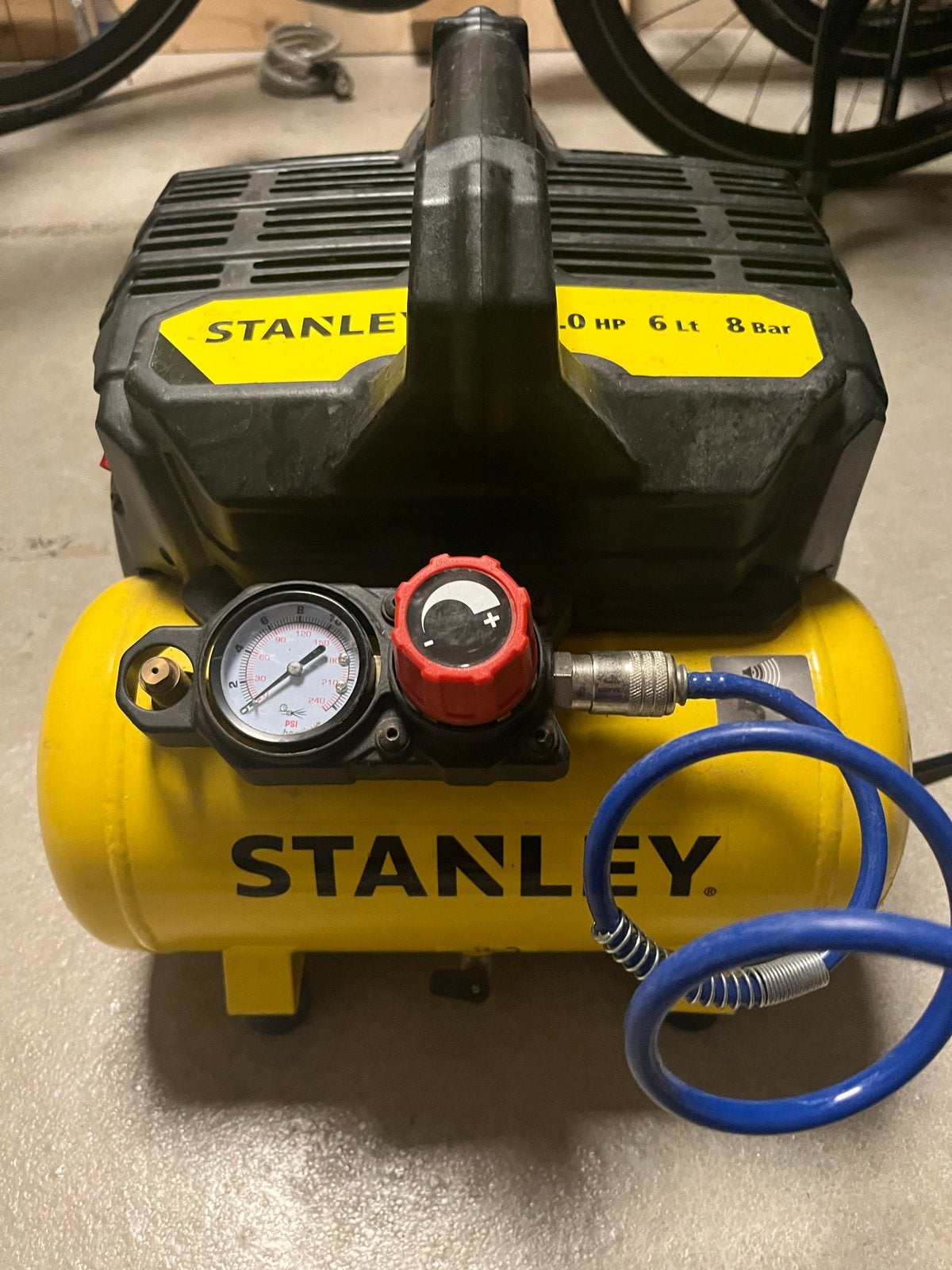 Stanley DST 100/8/6 silent Compressor, 6 tot 10 bar, Ophalen of Verzenden, Zo goed als nieuw, Minder dan 200 liter/min