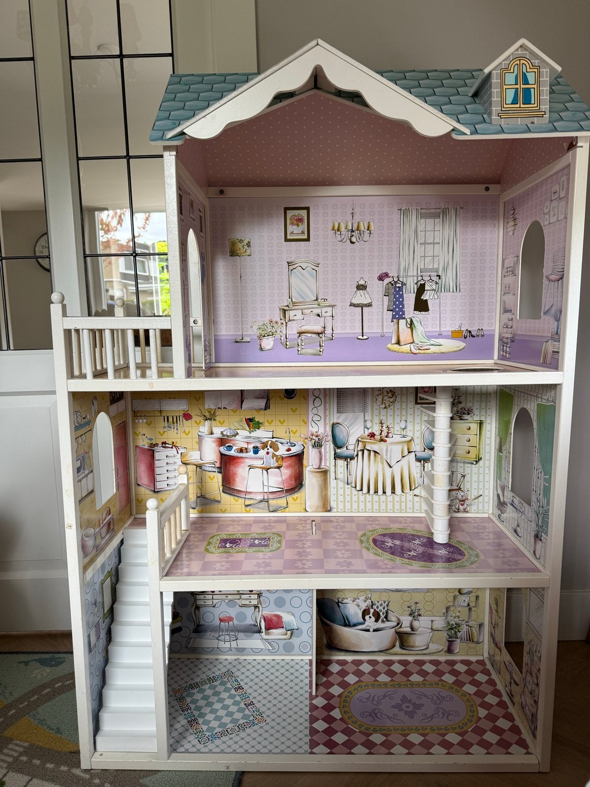 Houten poppenhuis incl. Inrichting en houten popjes, Kinderen en Baby's, Ophalen, Zo goed als nieuw, Poppenhuis