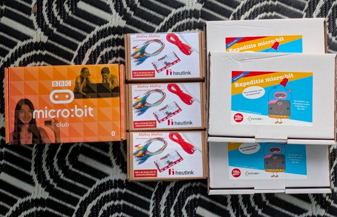 BBC Micro:bit Club + Makey Makey & Expeditie Sets, Ophalen of Verzenden, Zo goed als nieuw