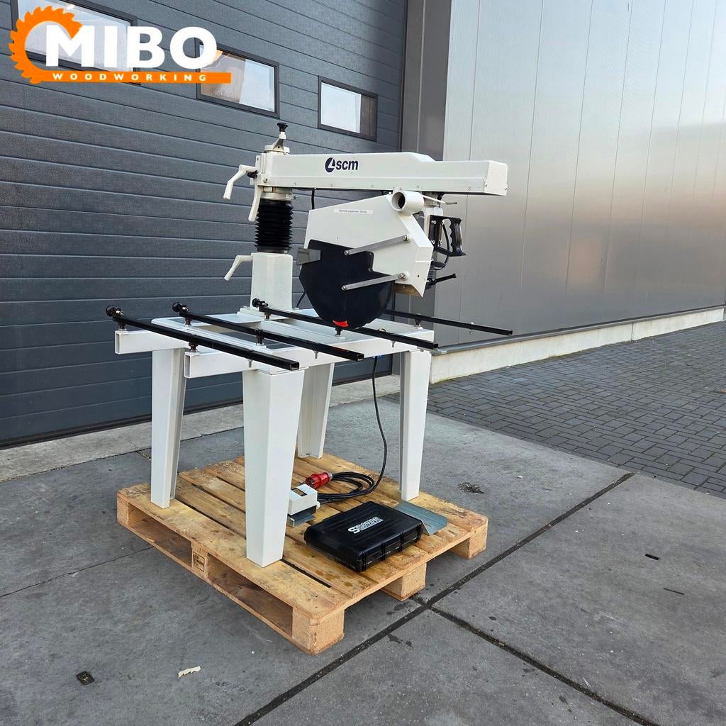 Afkortzaag radiaalzaag zaagmachine ** SCM rs650, Doe-het-zelf en Verbouw, Gereedschap | Zaagmachines, Zo goed als nieuw, Afkortzaag