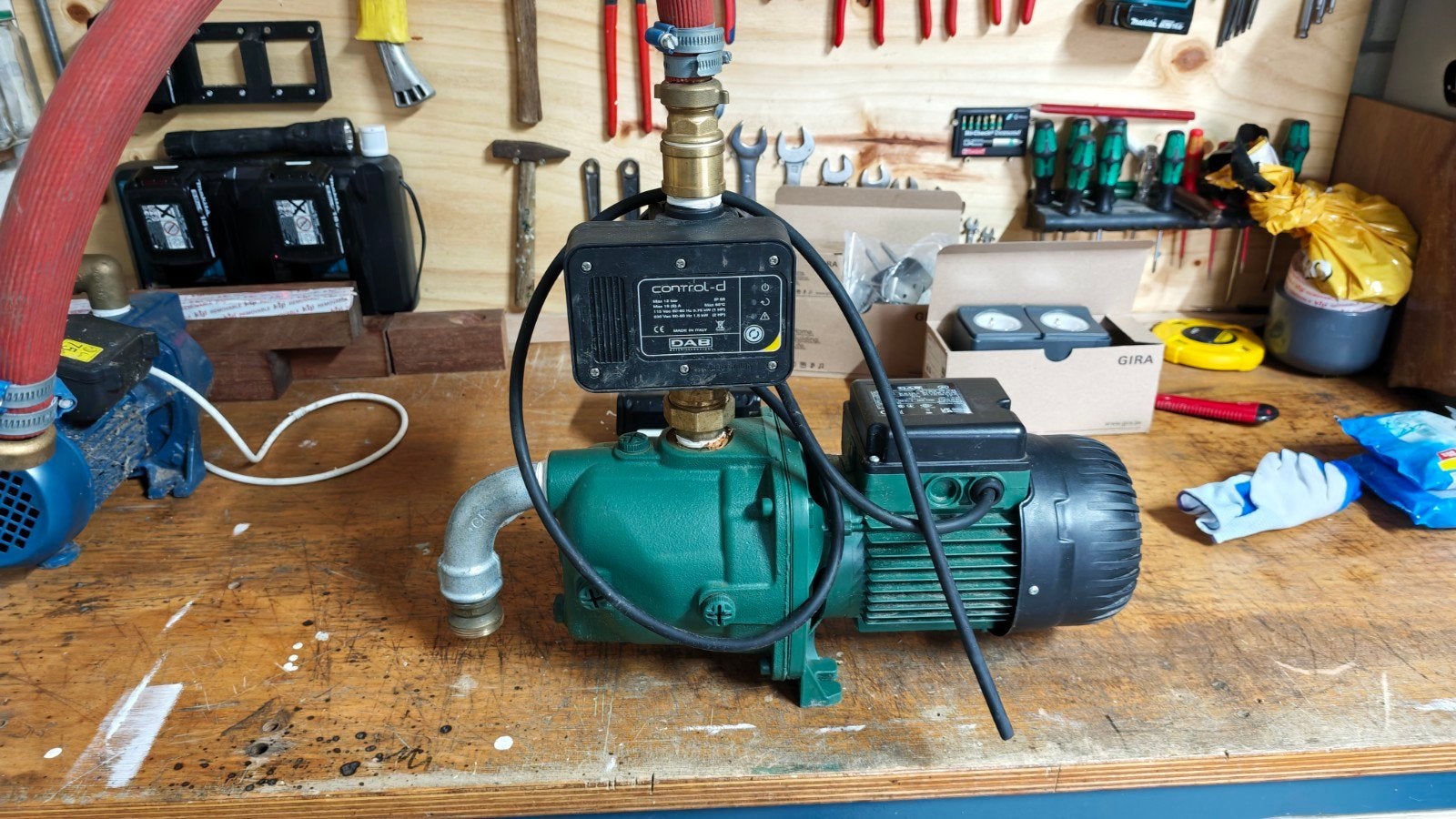 DAB jet 132 m + DAB Control-D drukregelaar (bijna nieuw), Ophalen, Zo goed als nieuw, Elektrisch, Hydrofoorpomp